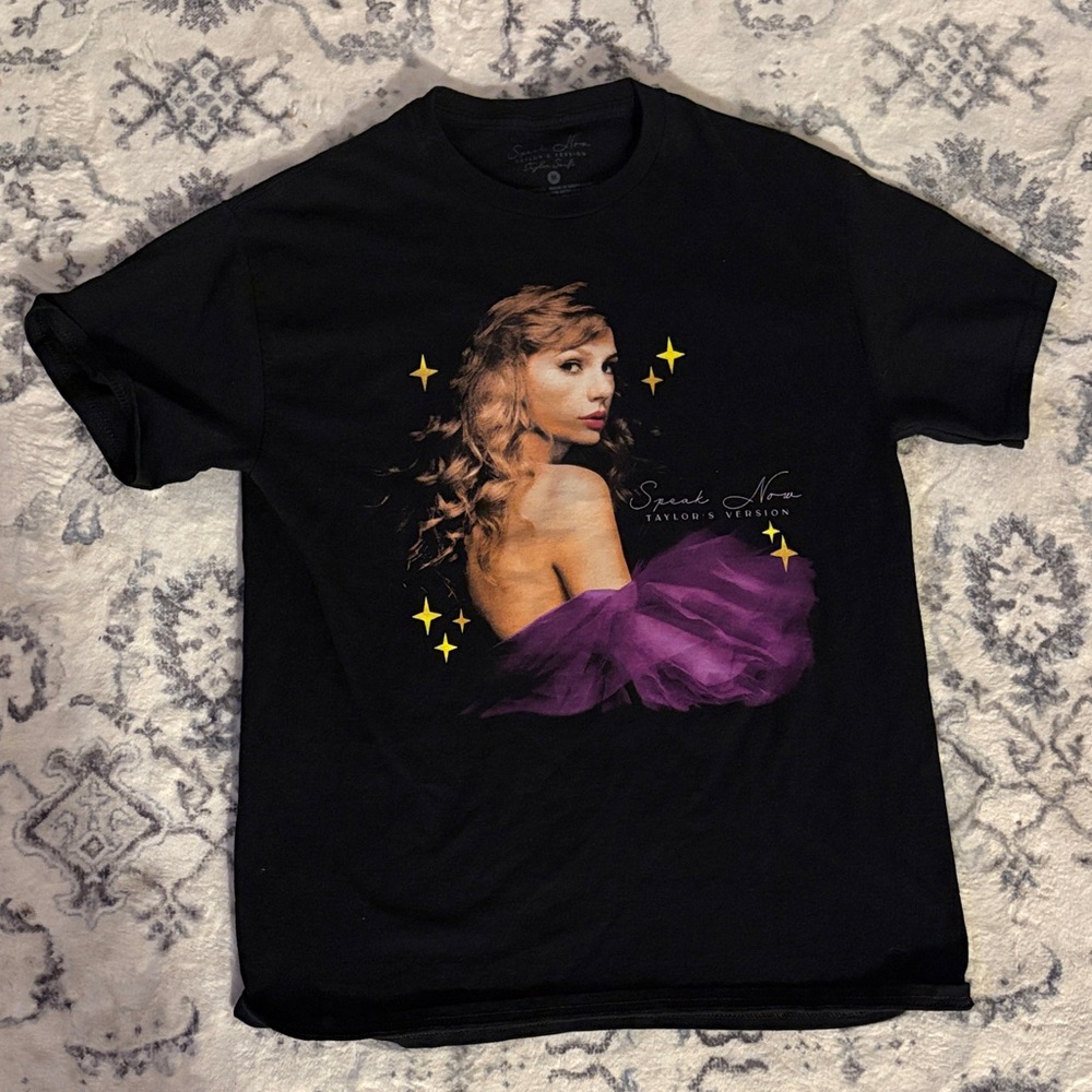 Taylor Swift Black Speak Now T-Shirt
